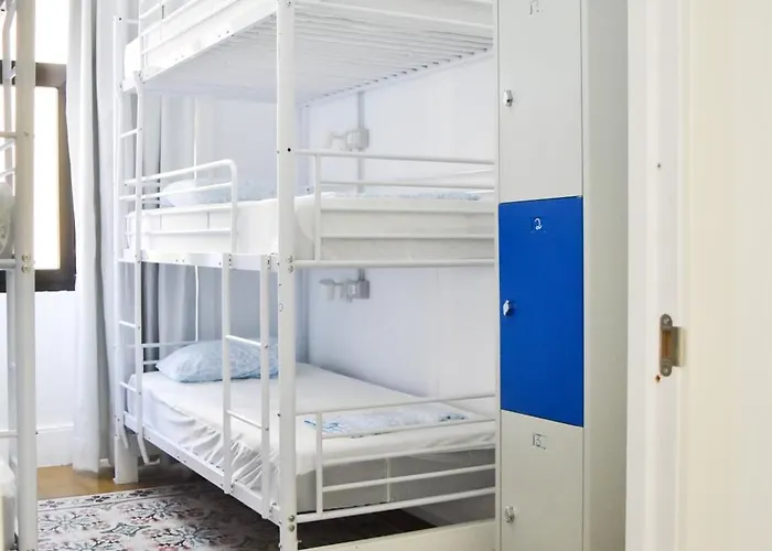 La Isleta Nest אכסניה *